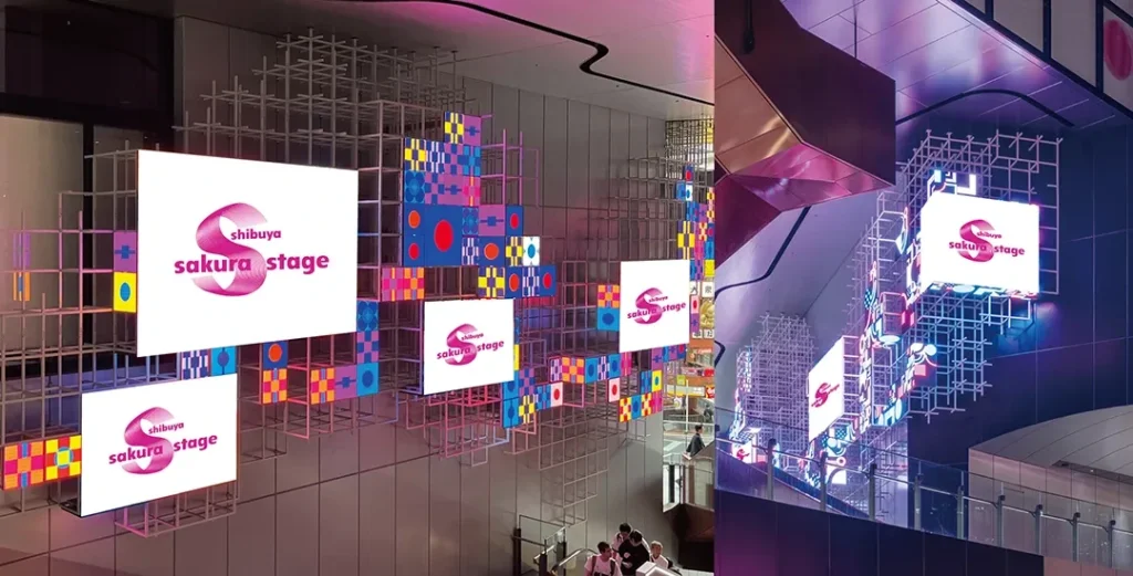 BLOOM GATEのデジタルサイネージ