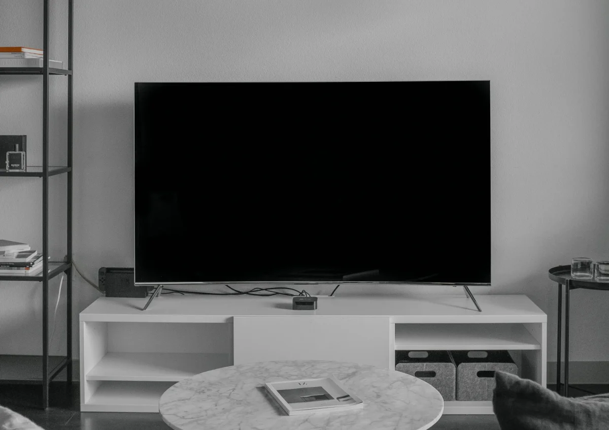 テレビ_つけっぱなし